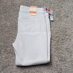 White old navy ankle length pull on jeans size 14